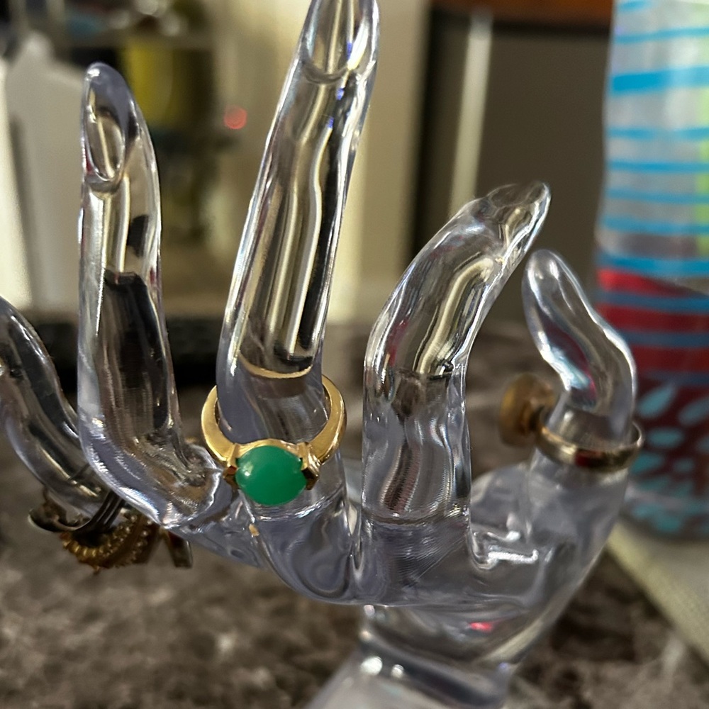 14k Yellow Gold Nabco Ring with green jade stone. Size 5 - Picture 14 of 14